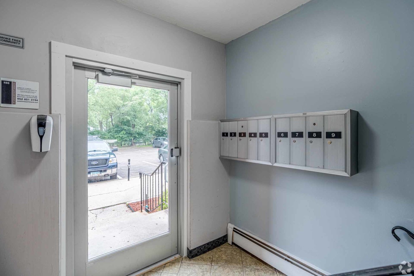 Richfield Square Apartments Image 18