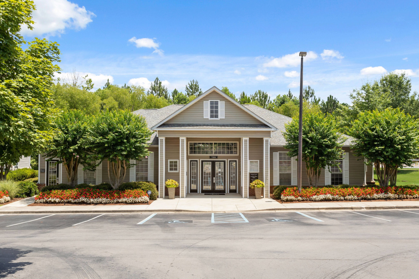 Bridge Pointe Apartments Image 34