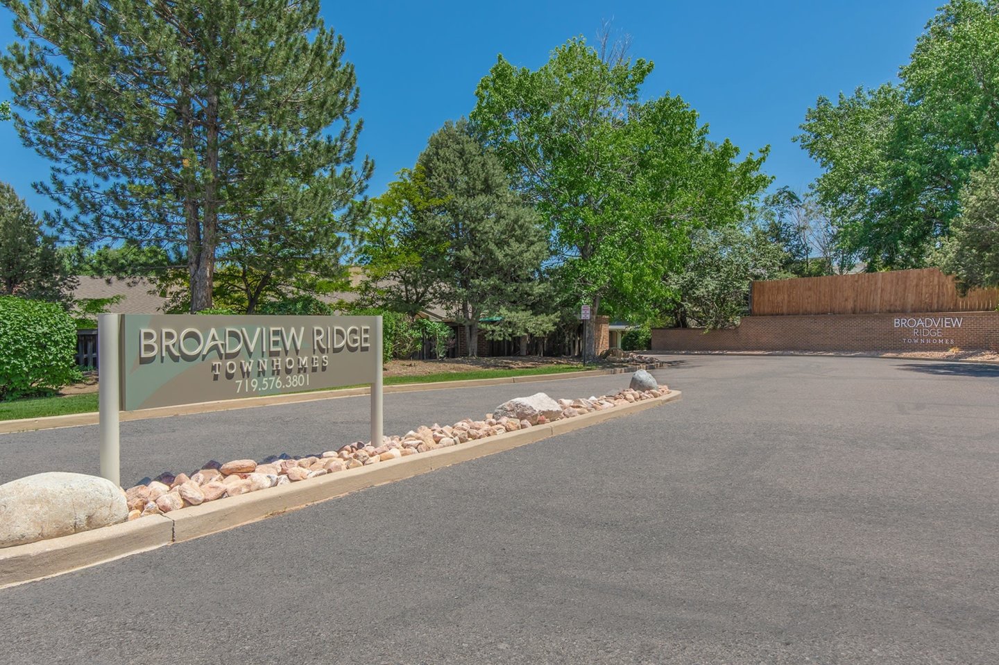 Broadview Ridge Townhomes Image 10