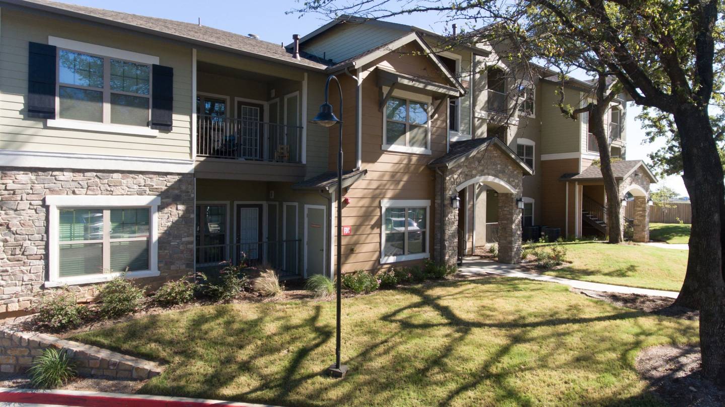 Ten 06 at Joshua Station - Affordable Housing Image 3