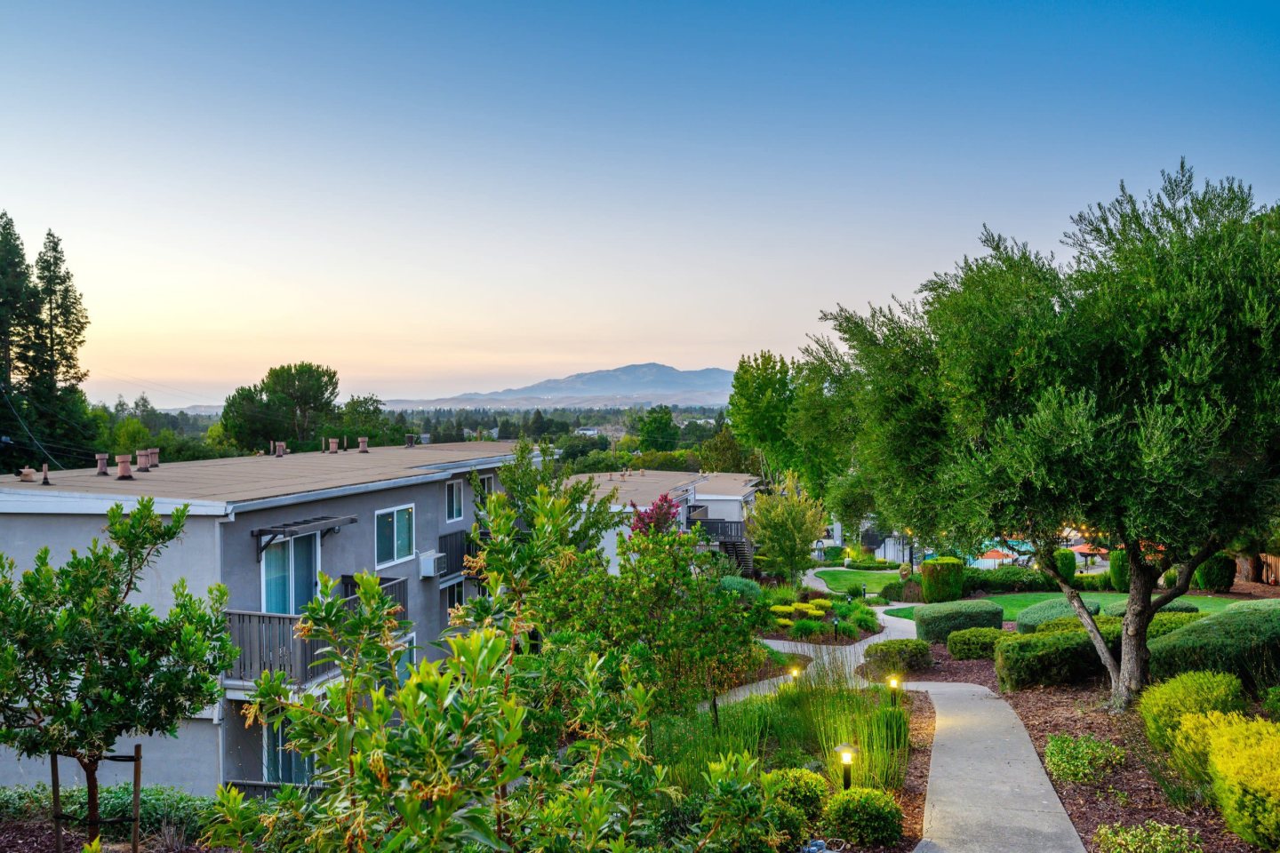 Pleasanton Heights Image 3