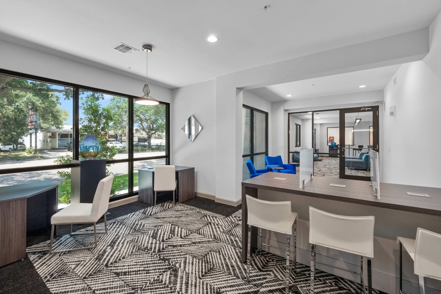 Gallery 3100 Image 34