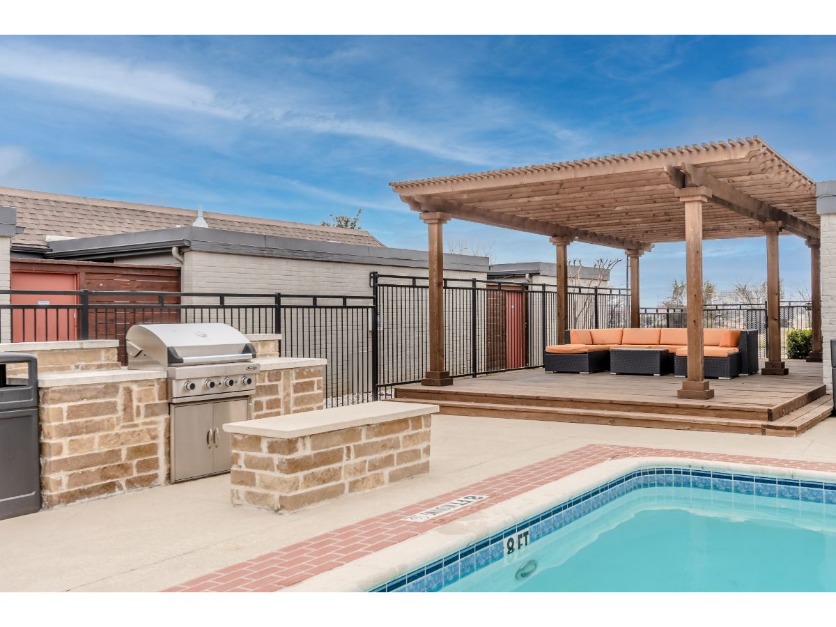 Greenway Patio Townhomes Image 18