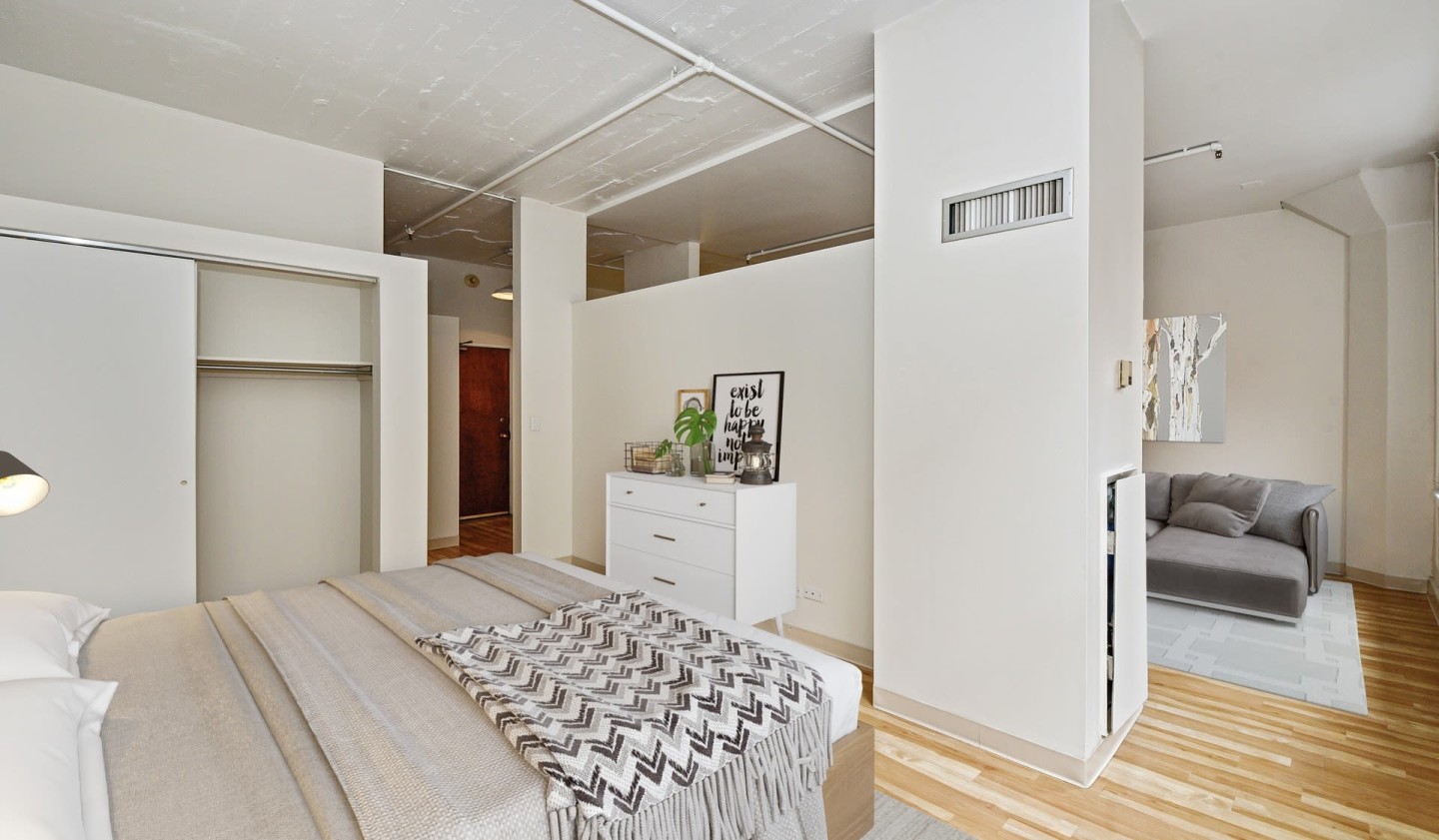 Bank and Boston Lofts Apartments Image 2