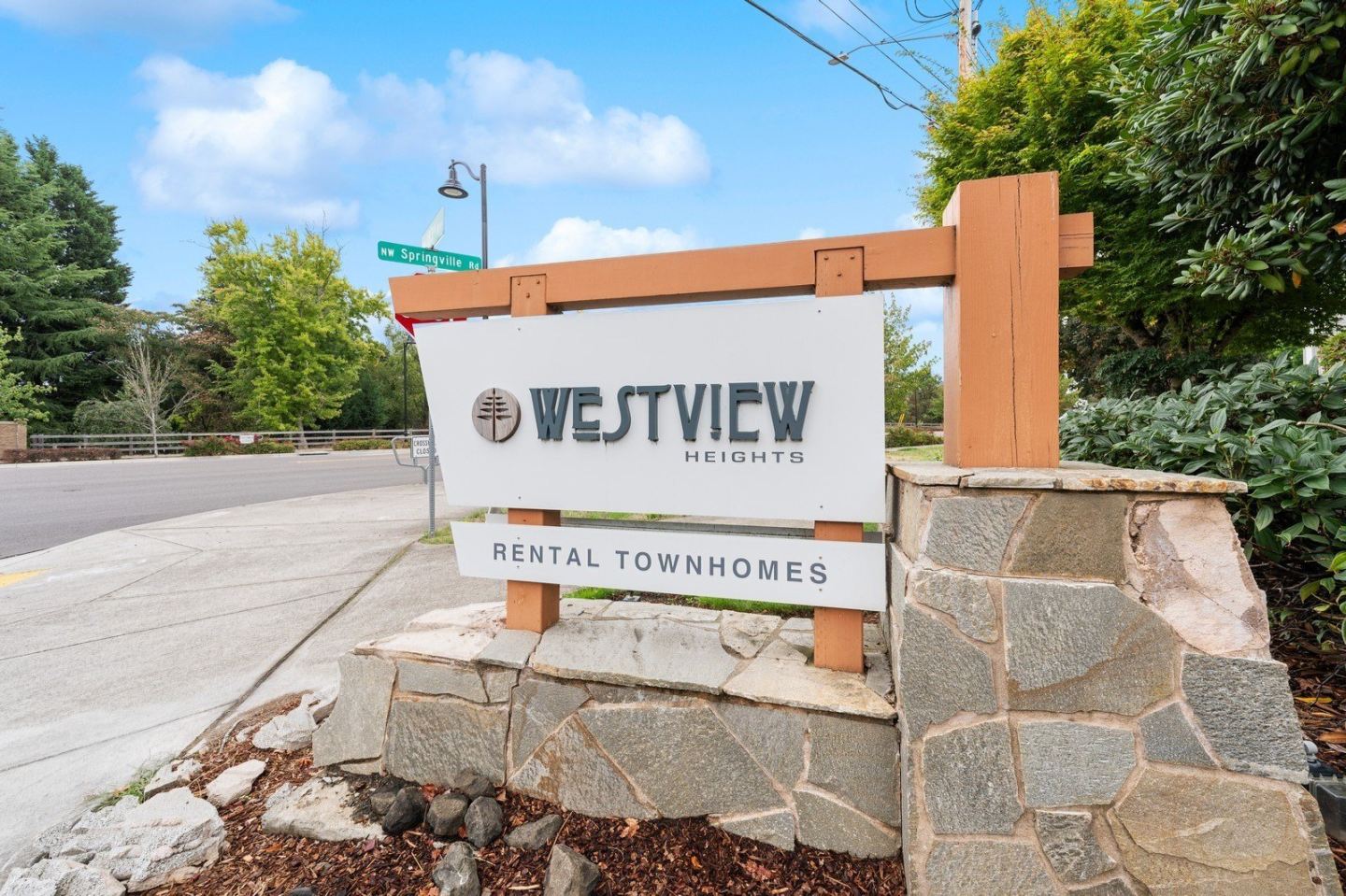 Westview Heights Image 16