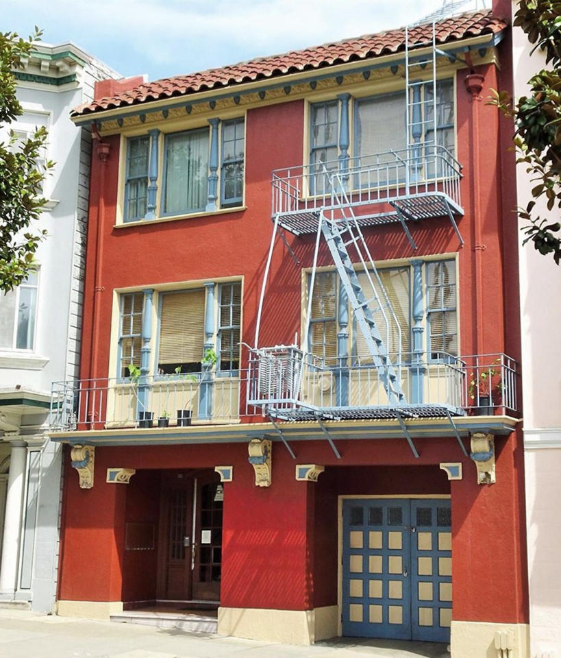 179 Dolores Image 1