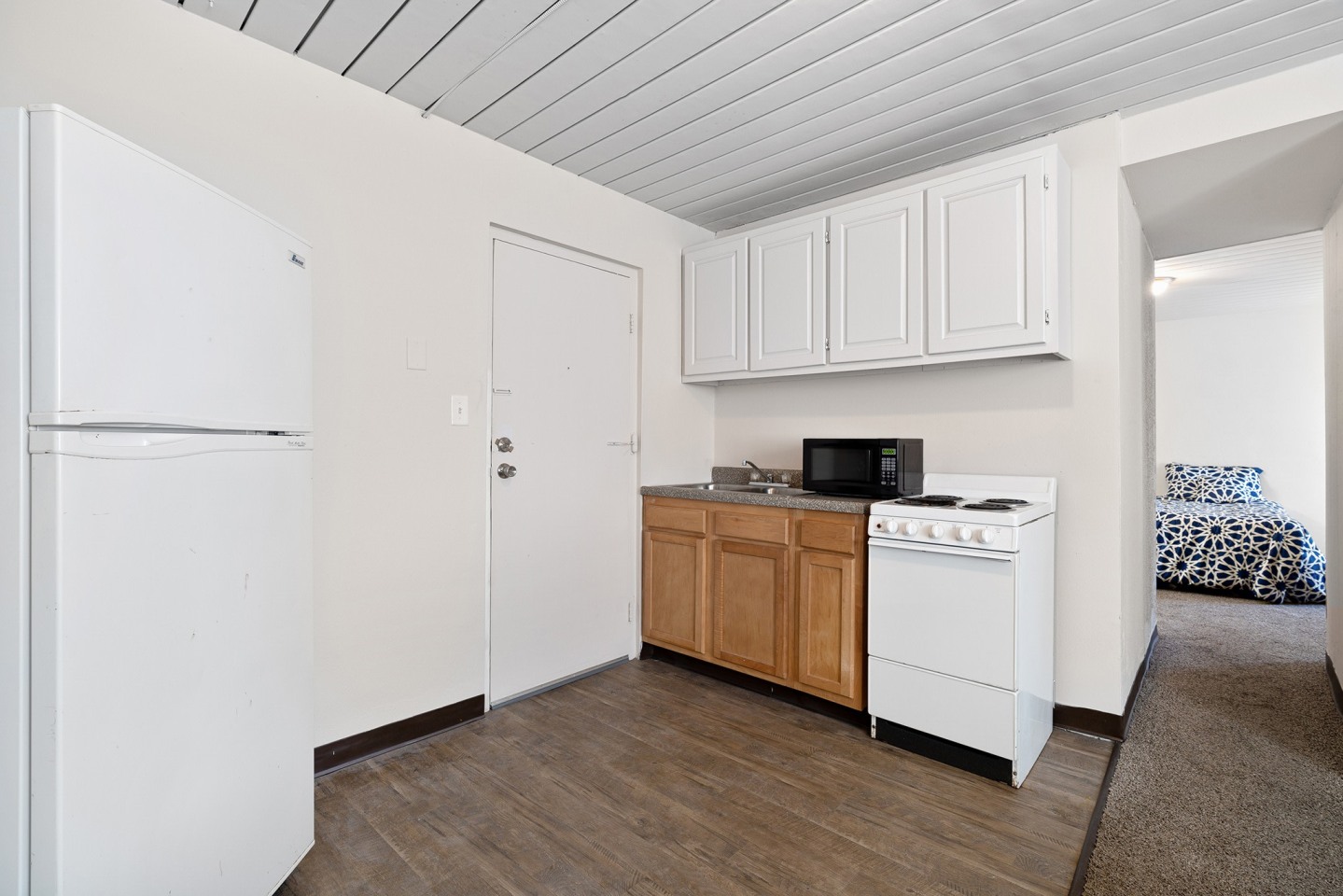 St. Germain Square Apartments Image 2