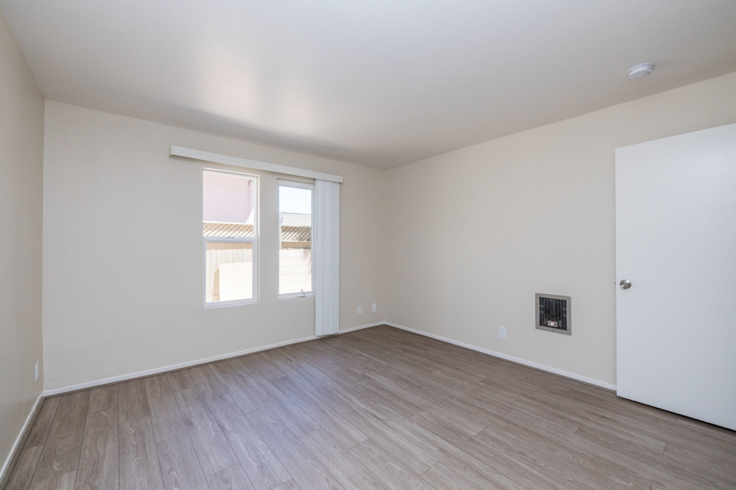 888 Vermont Street Image 27