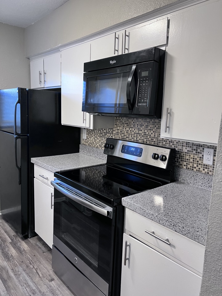 Autumn Creek Apartmenta Image 13