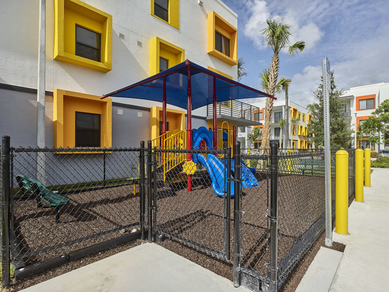 Gateway Luxury Apartments Image 26