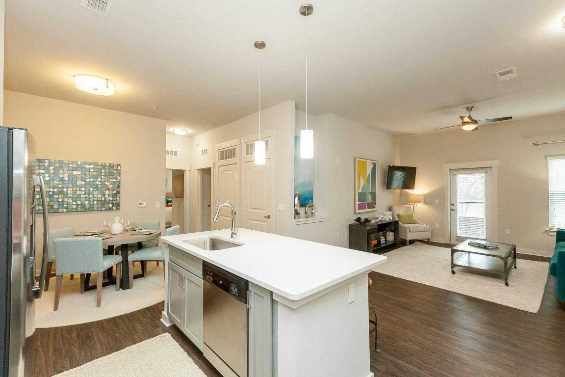 Proximity Residences Image 7
