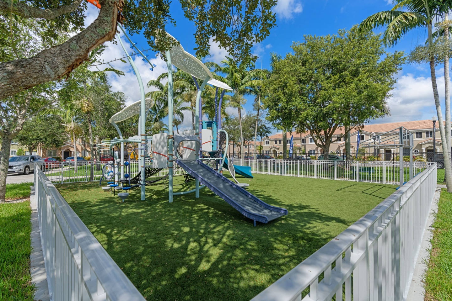 Seascape Pointe Image 18