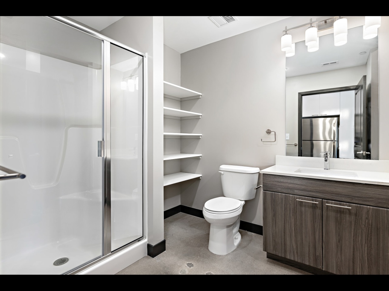 Flashcube Luxury Apartments Image 40