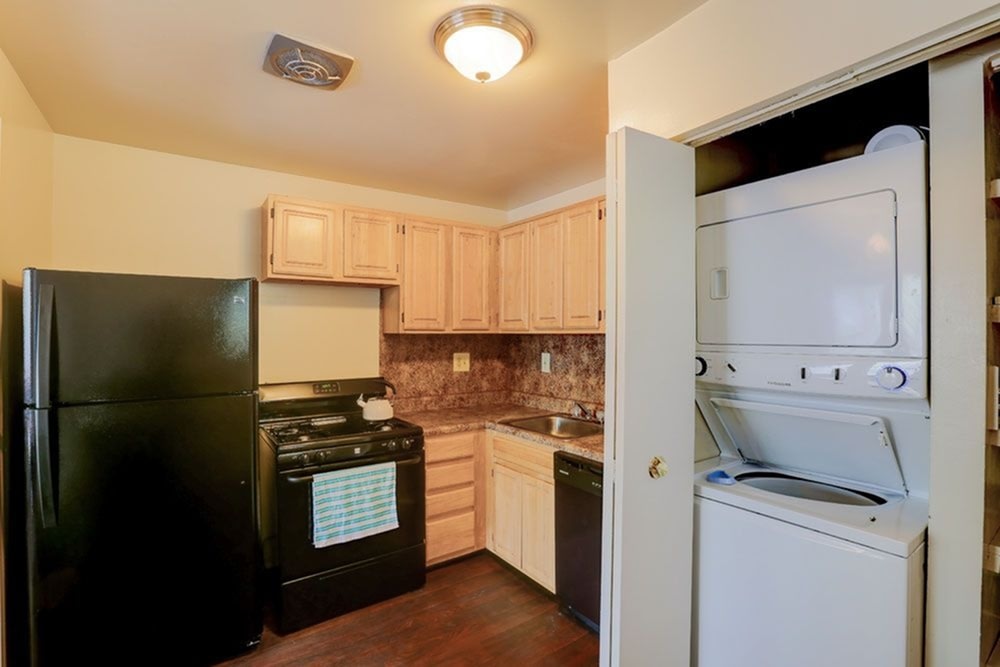 Villas at 4607 Image 12