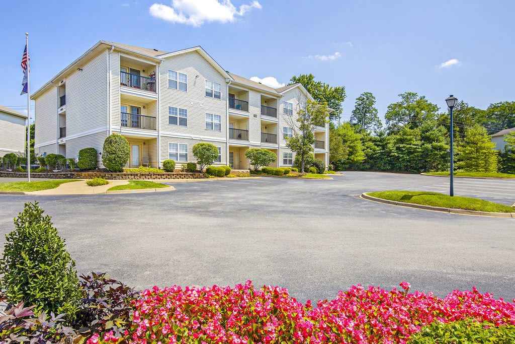 Maple Brook Apartments Image 5