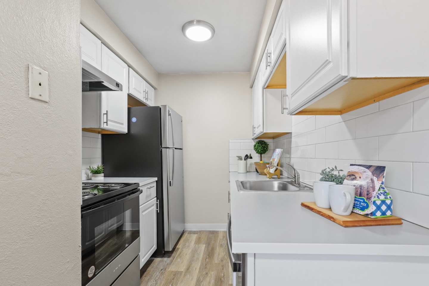 321 Place Image 3