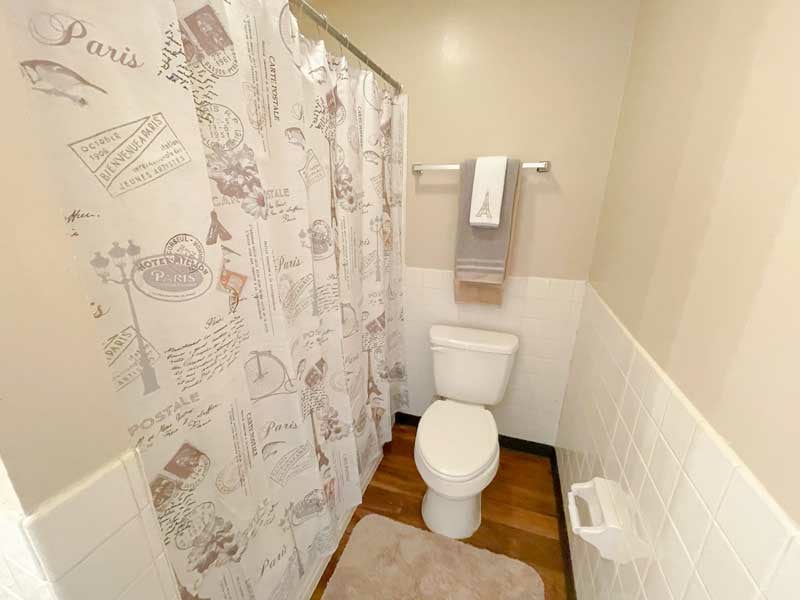 Chateau Apartments Image 6