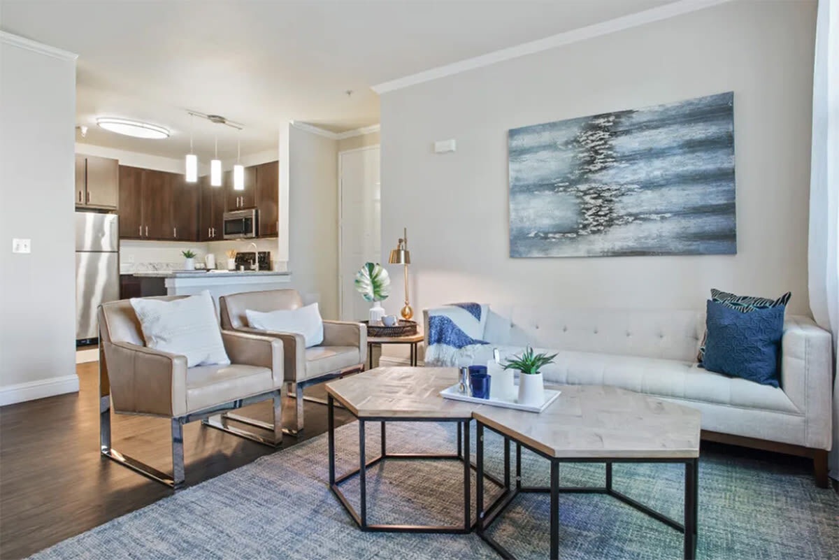 Villagio Luxury Apartments Image 1