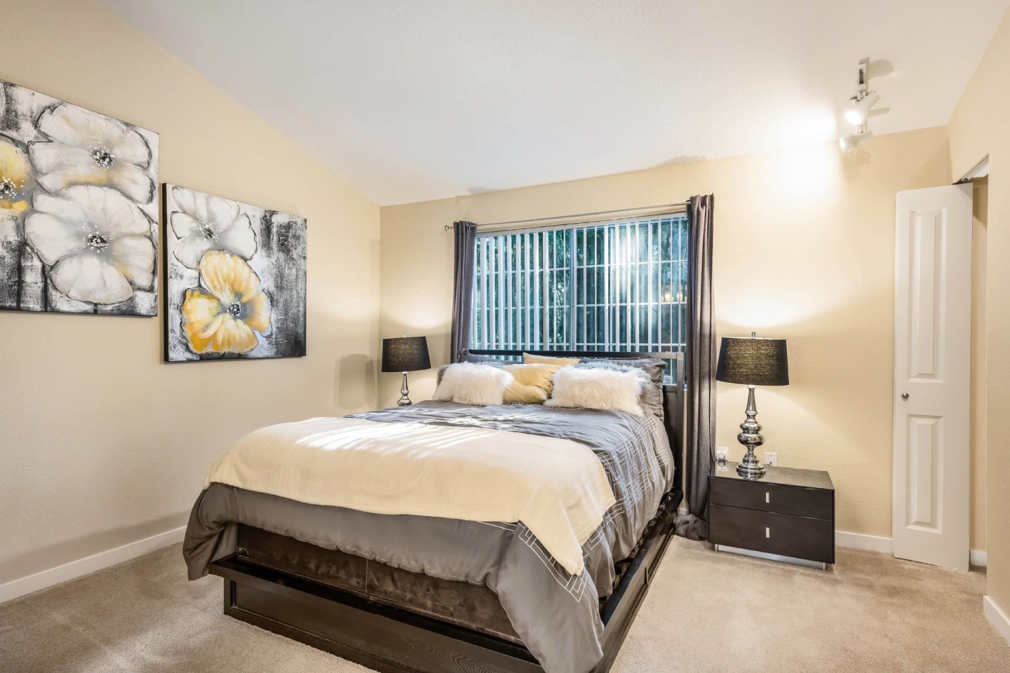 Arcadia Townhomes Image 13