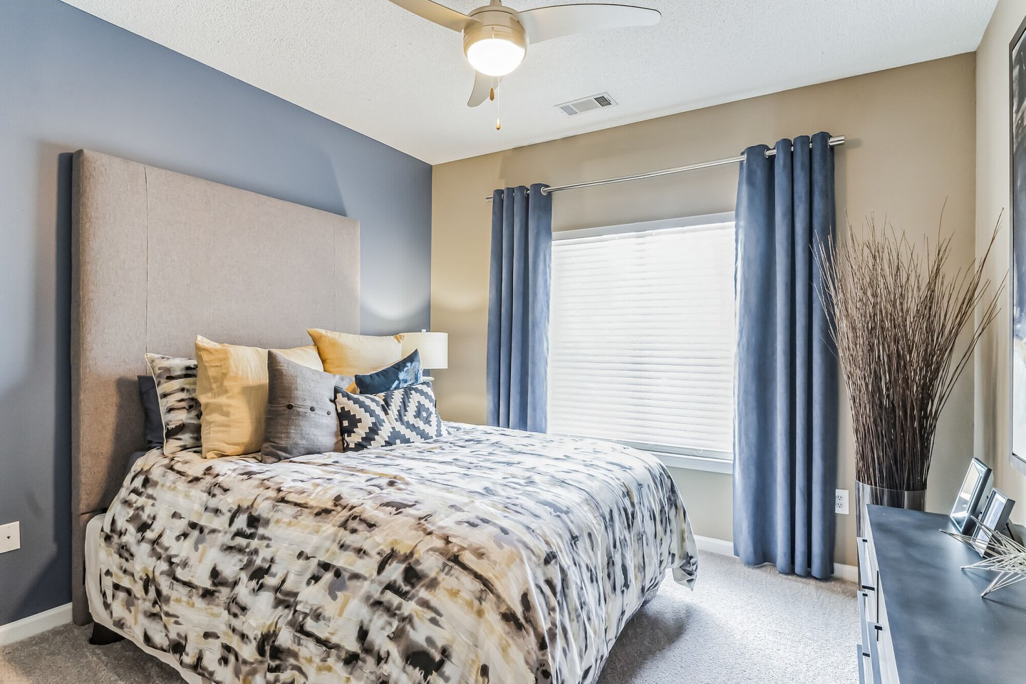 Reserve at Lenox Park Apartments Image 19