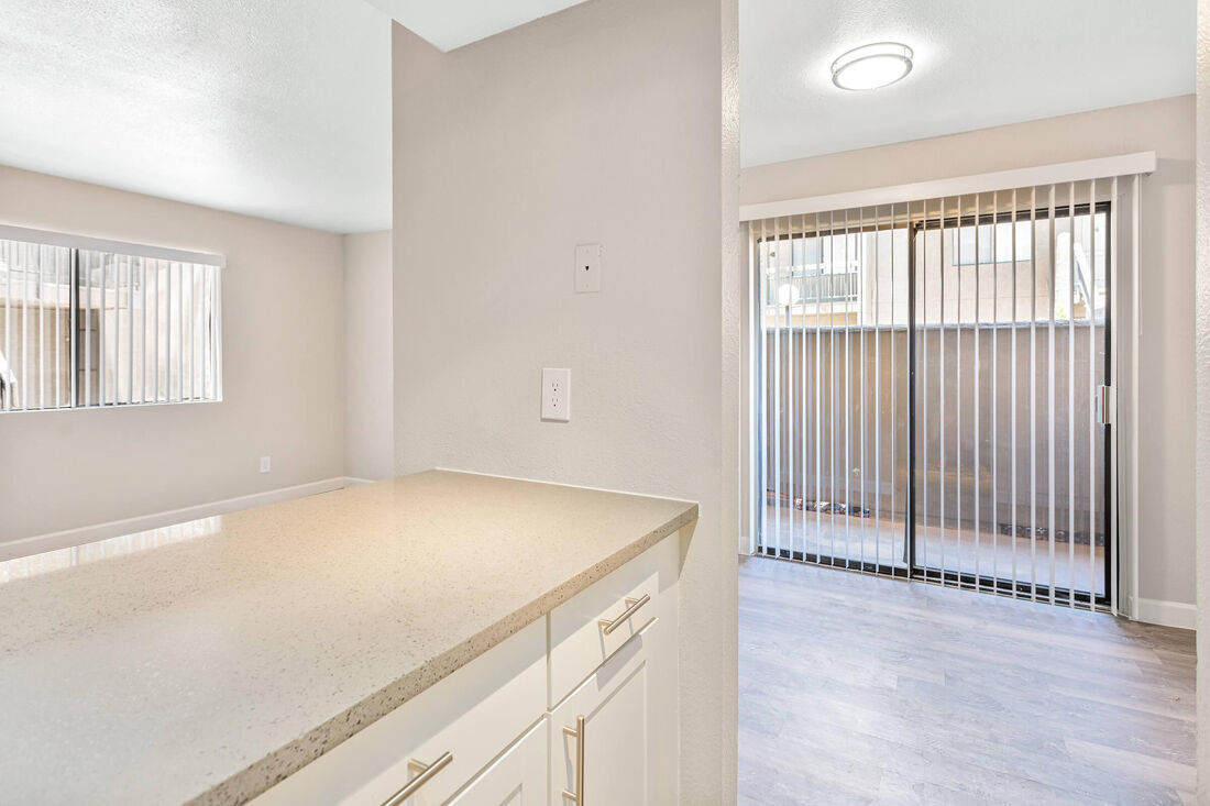 Raystone Apartments Image 11