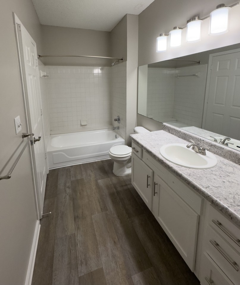 Enclave at Wolfchase Image 7