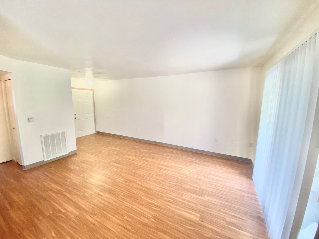 Aspen Court Apartments Image 6