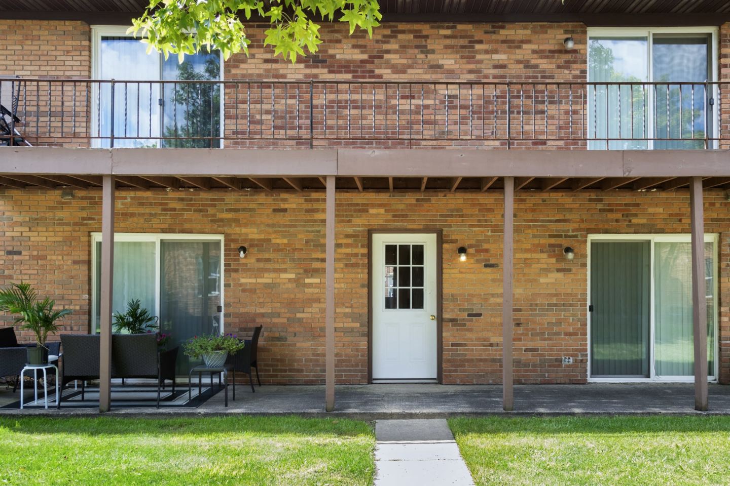 Somerset Apartments Image 7