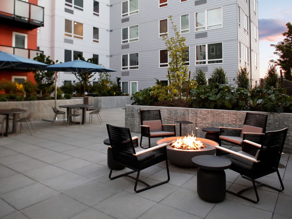 Avalon Alderwood Place Image 31