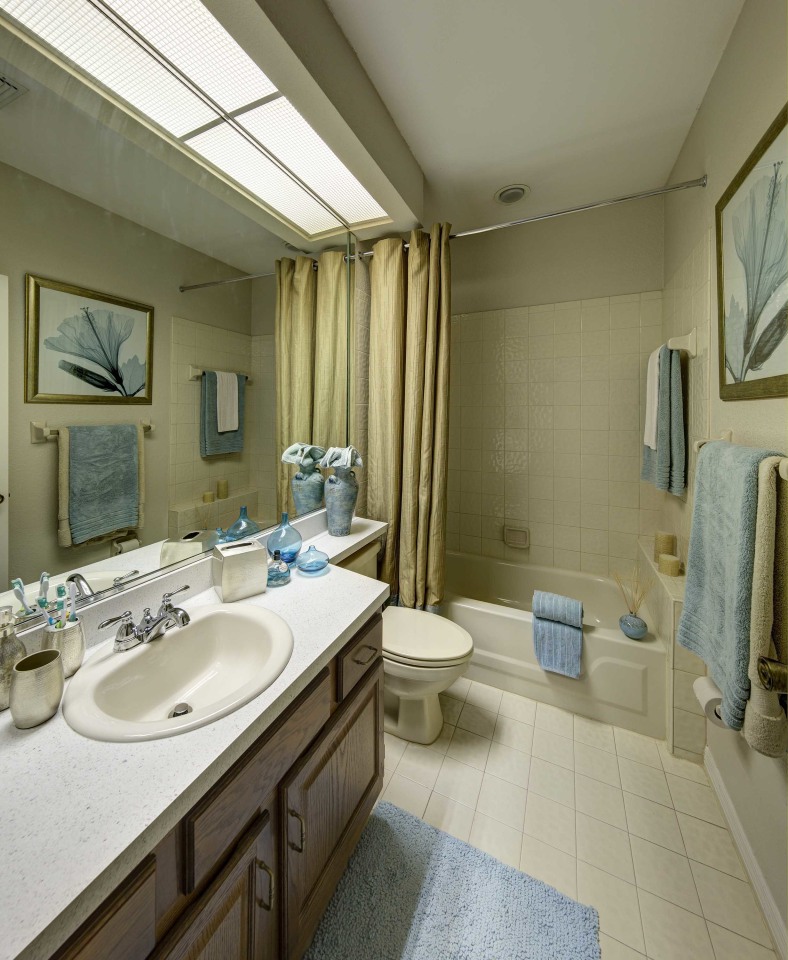 Golf Brook Apartments Image 7