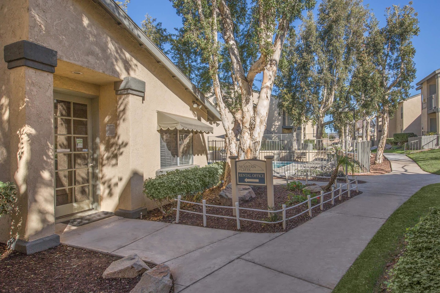 Mountain Creek Apartments Image 4