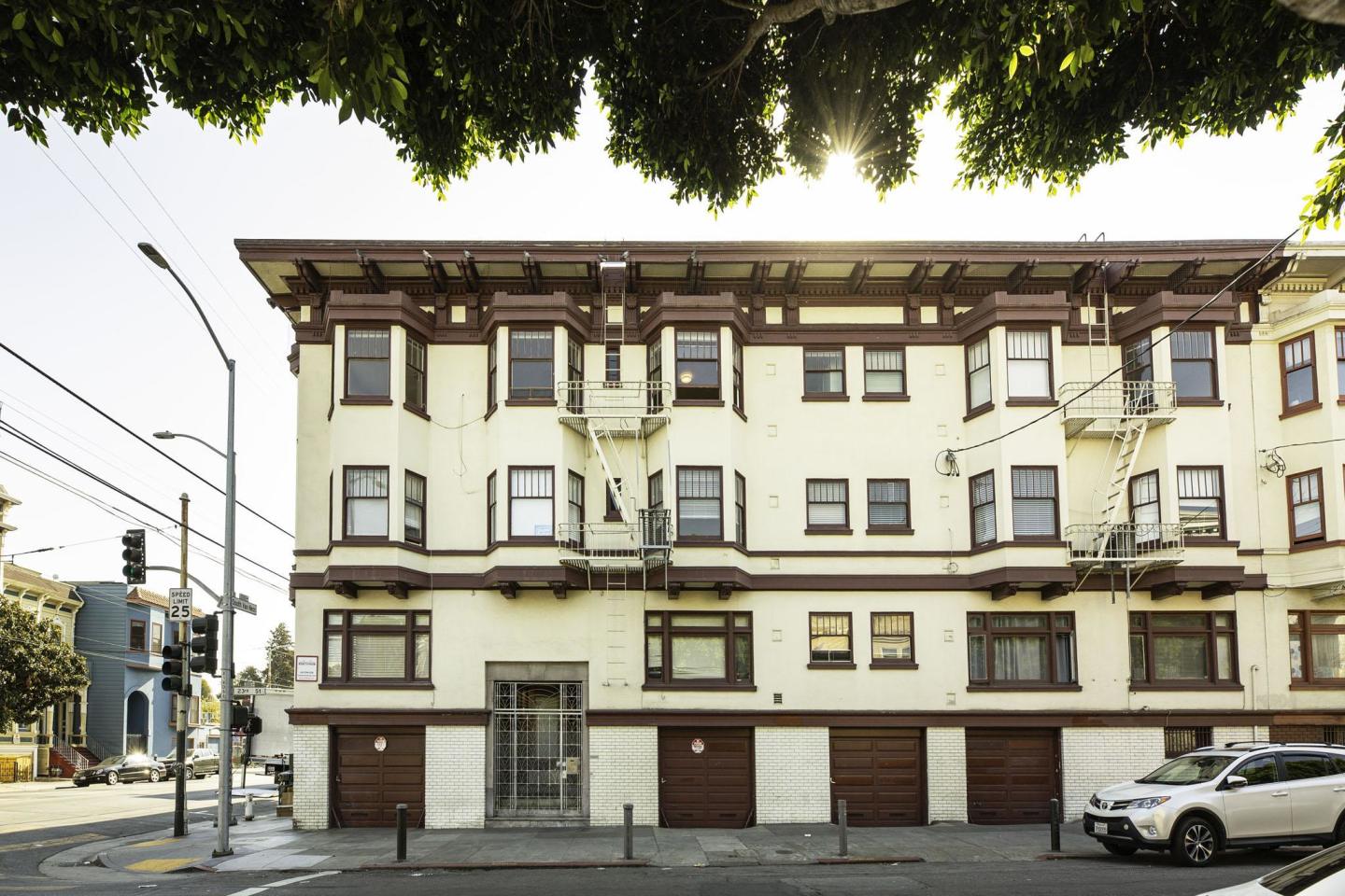 3201 23RD STREET Apartments Image 11