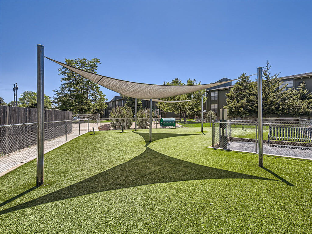 Village Green Image 18