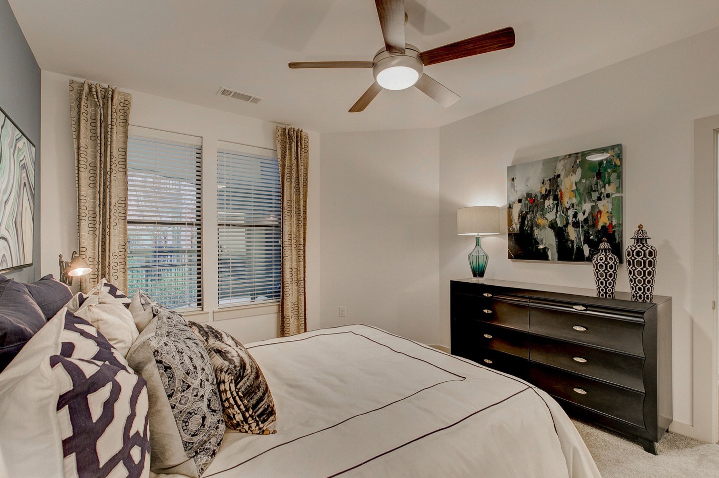 Eastbank at Waterside Image 15