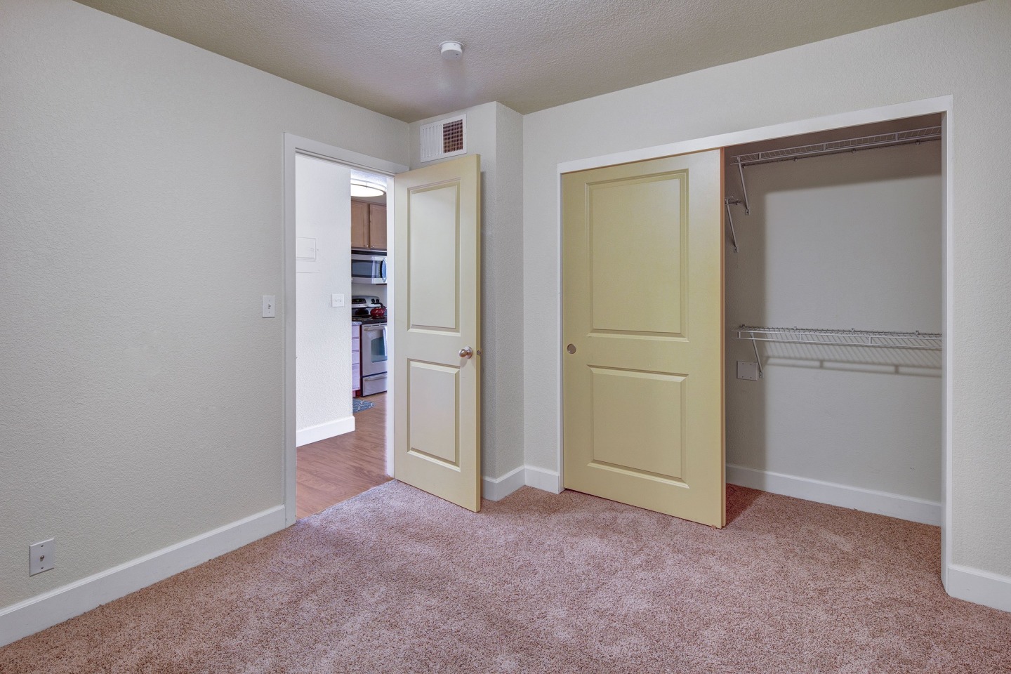 City View Apartments Image 7