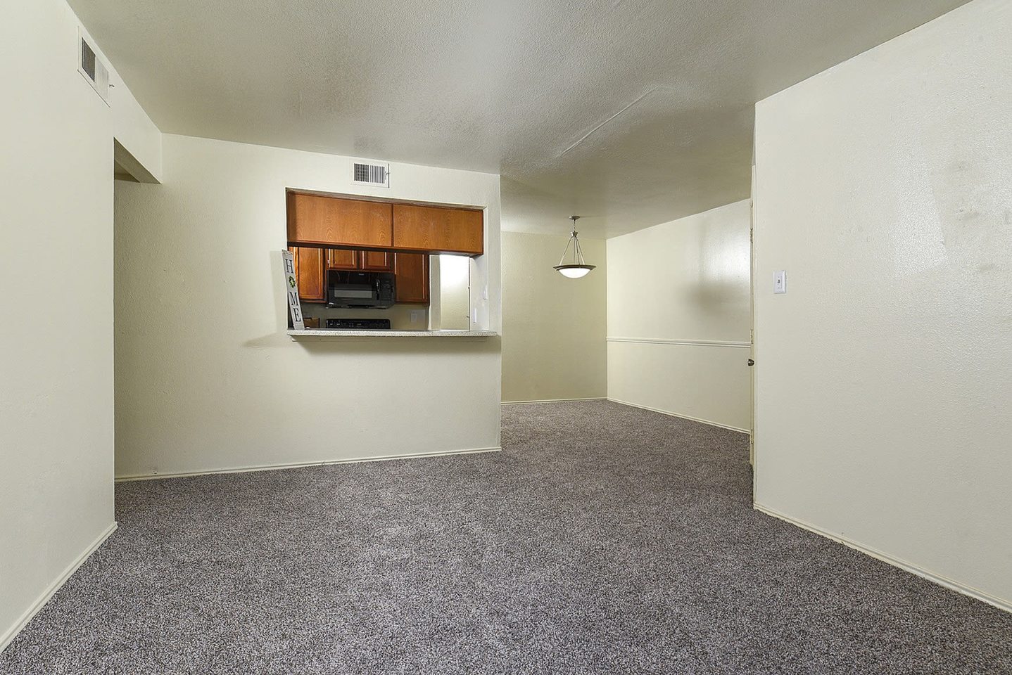 Stoneleigh Apartments Image 15