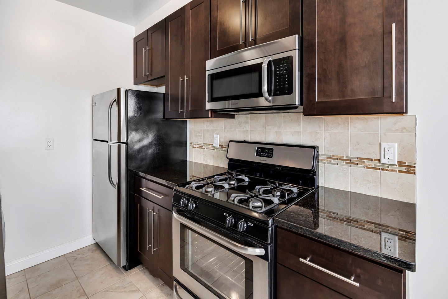 64 Park Avenue Image 1