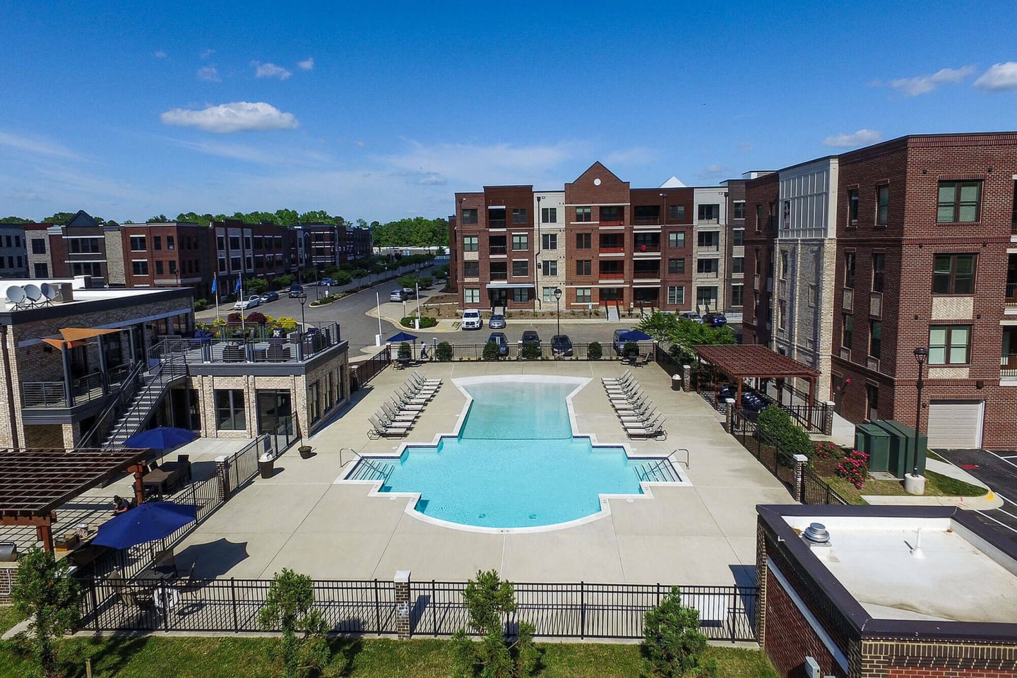 Colony Village Apartments Image 15