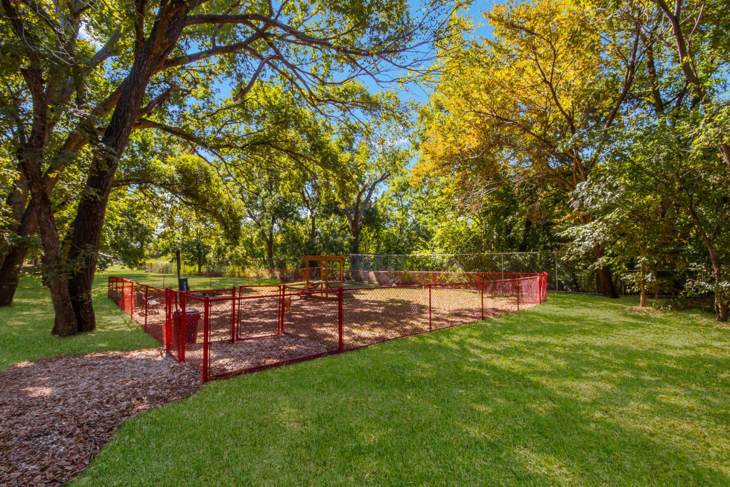 The Glen at Lewisville Image 10