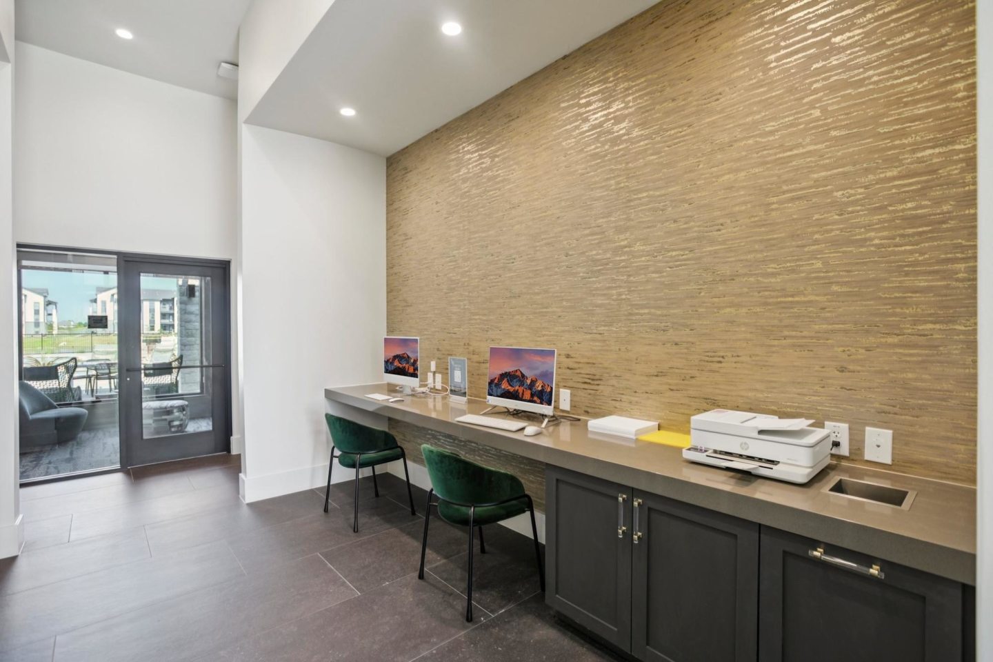 View at Manor Crossing Image 12