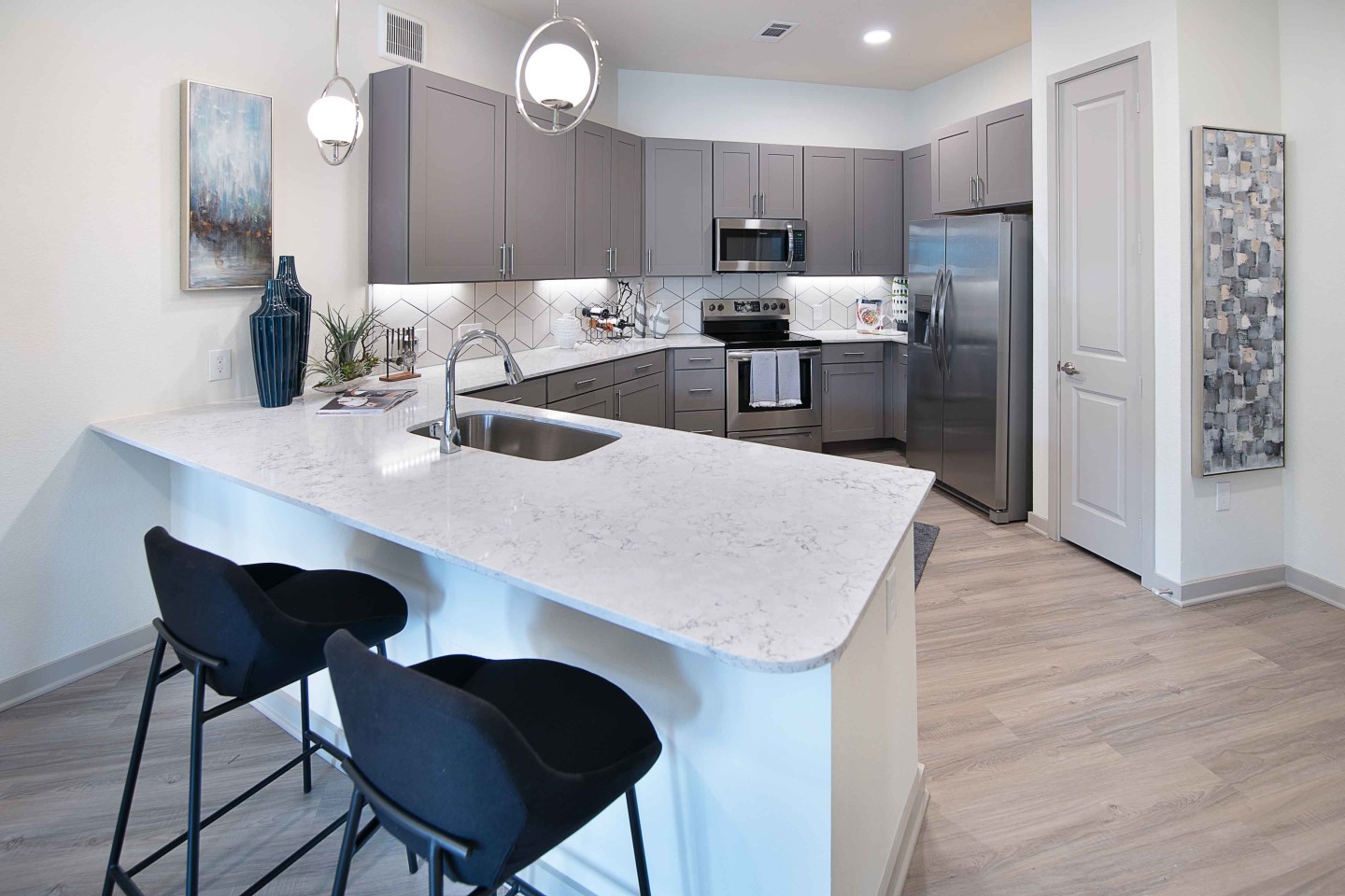 Sagemont Luxury Living Image 5