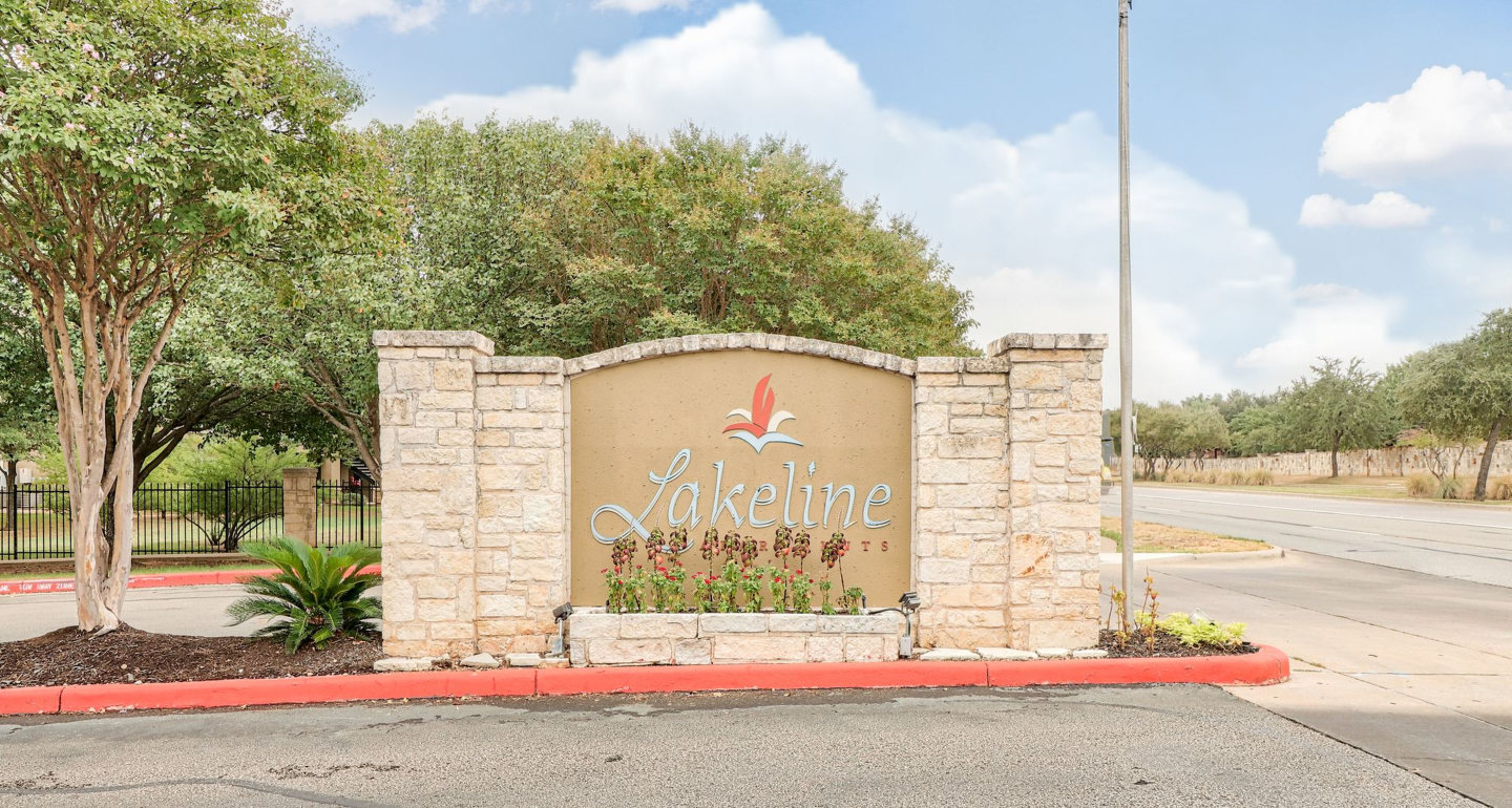 Lakeline Apartments Image 11