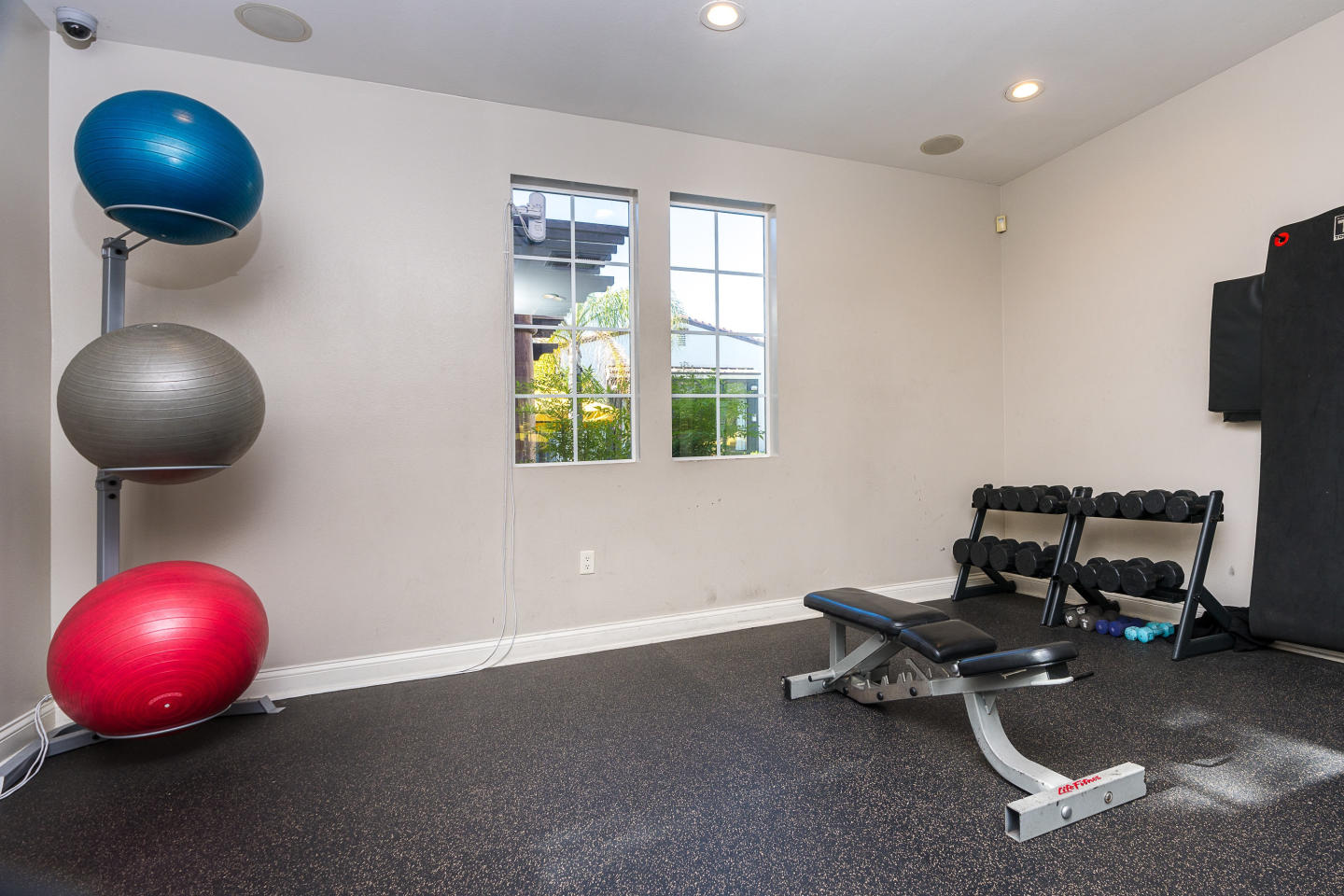 College Park Apartment Homes Image 12