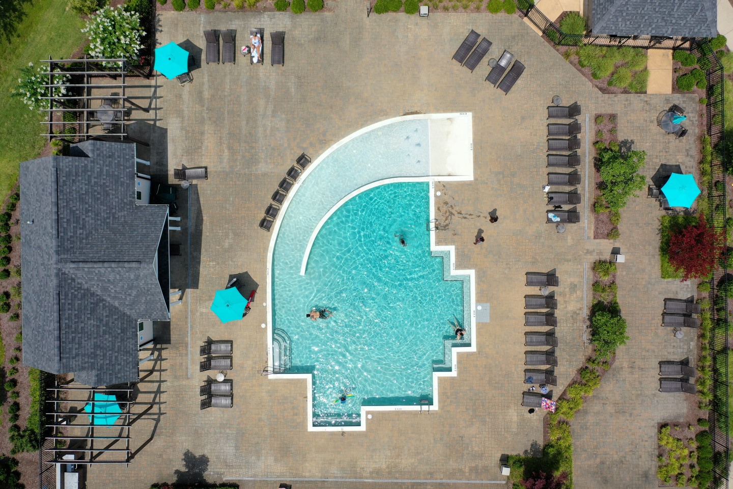 Abberly Crest I, II & III Image 77