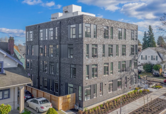 Fifty-Two Apartments - Student Housing Image 27