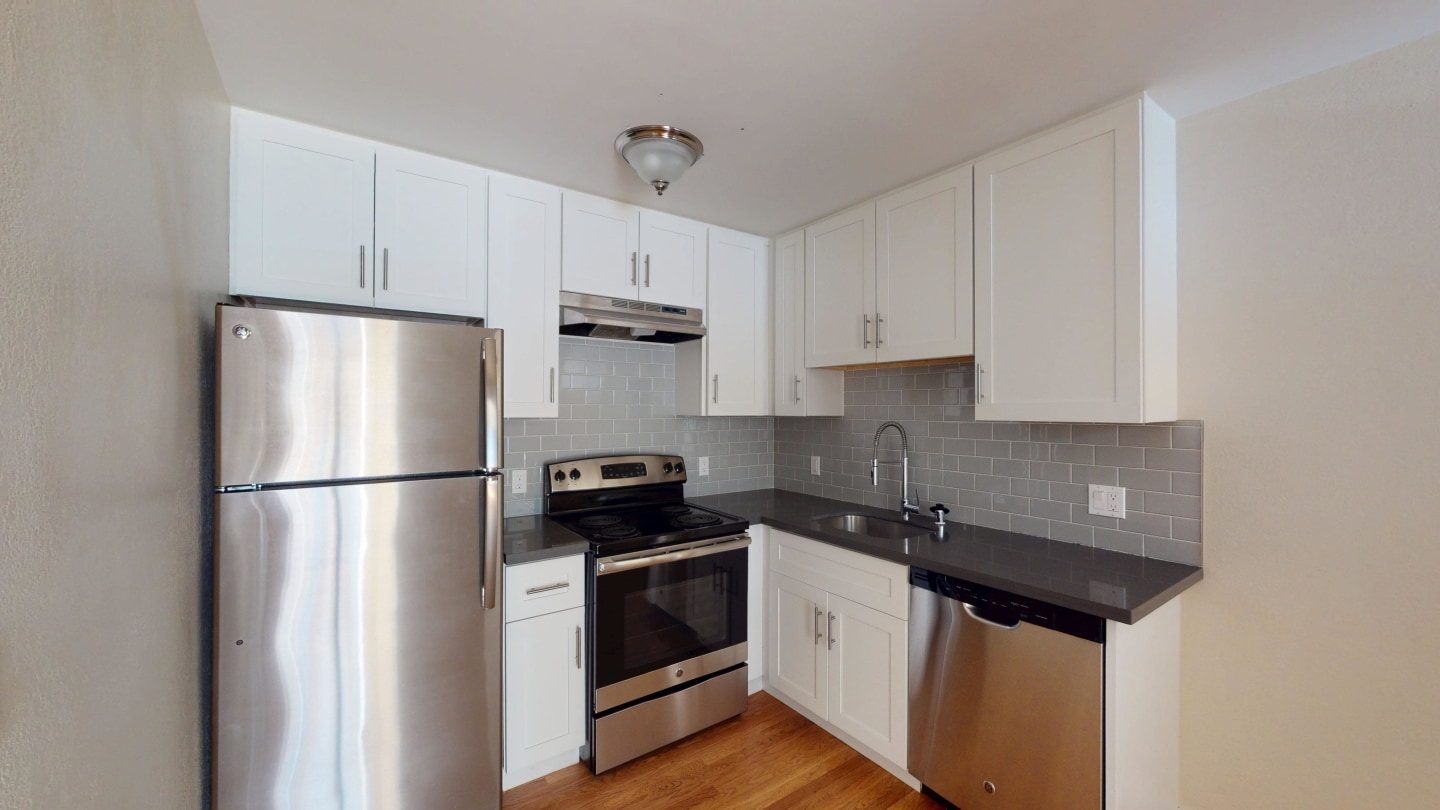 755 Green Street Image 22