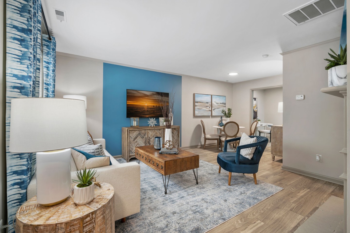 Edwards Mill Townhomes & Apartments Image 4