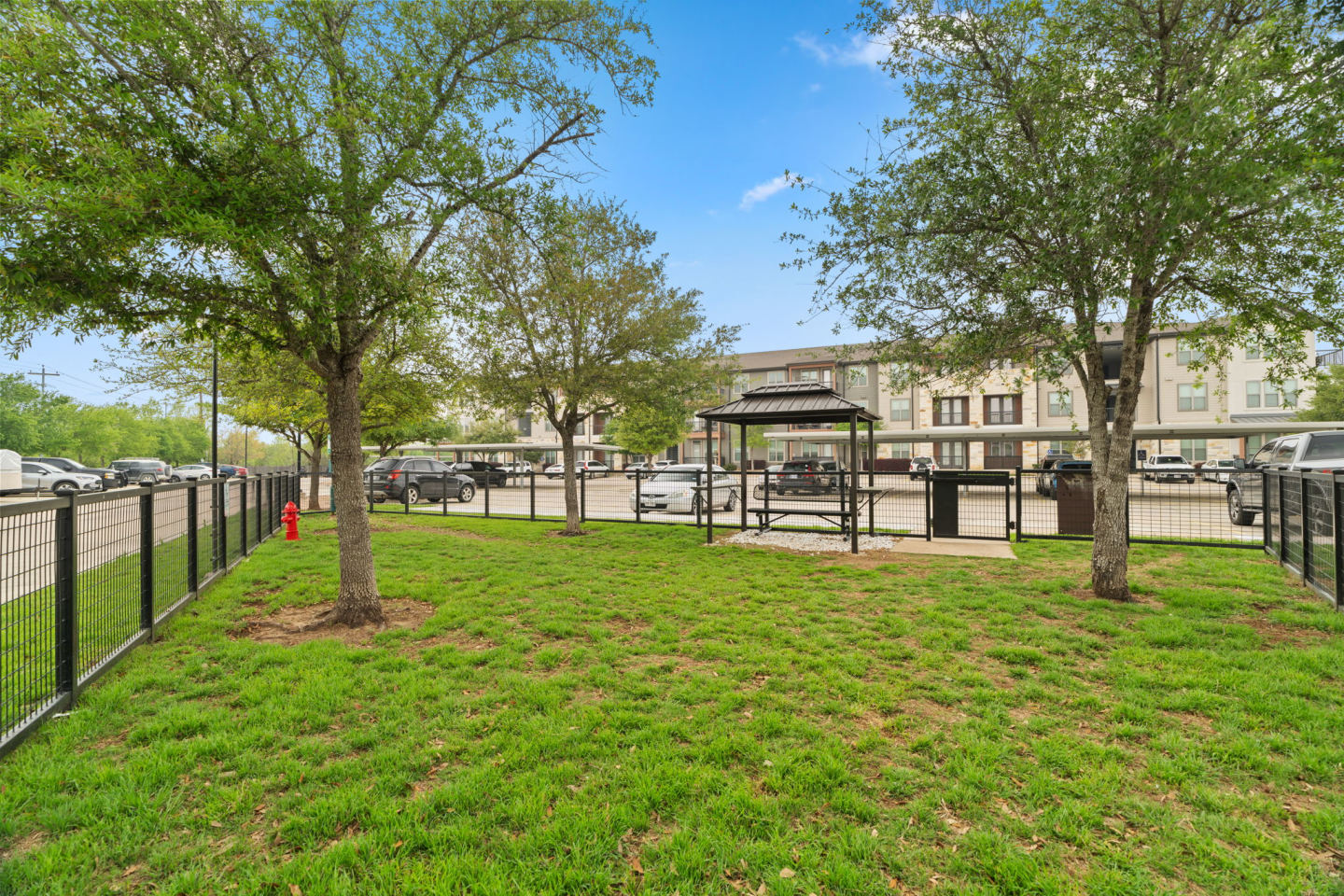 Oaks on Marketplace Image 45