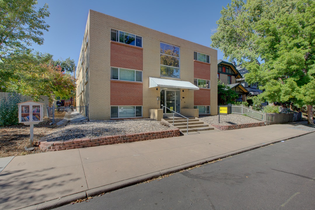 1325 Madison Apartments Image 8