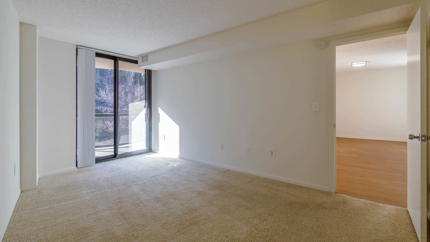 2501 Porter Image 7